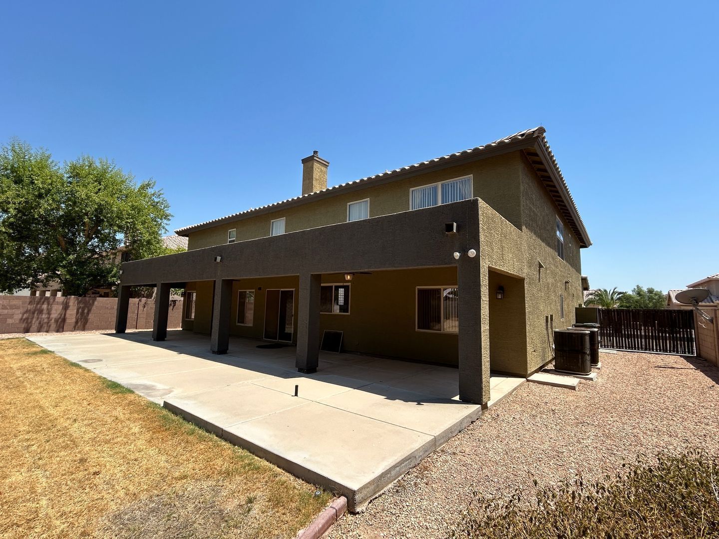 Beautiful 5 bedroom / 3.5 bathroom home in gated community in Litchfield Park - Early September Move in !! property image