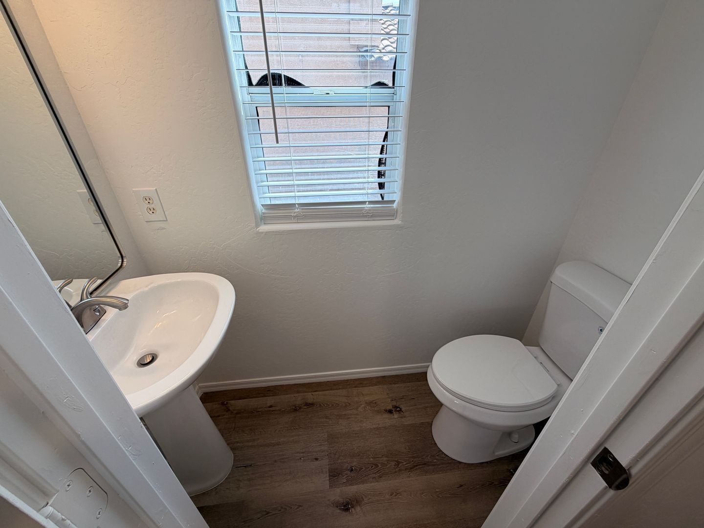 Recently updated 3 bedroom, loft, 2.5 bathroom home in Sundial ready for immediate move-in property image