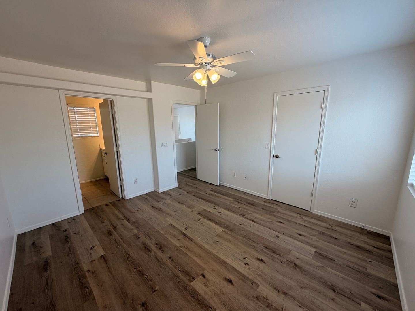 Recently updated 3 bedroom, loft, 2.5 bathroom home in Sundial ready for immediate move-in property image