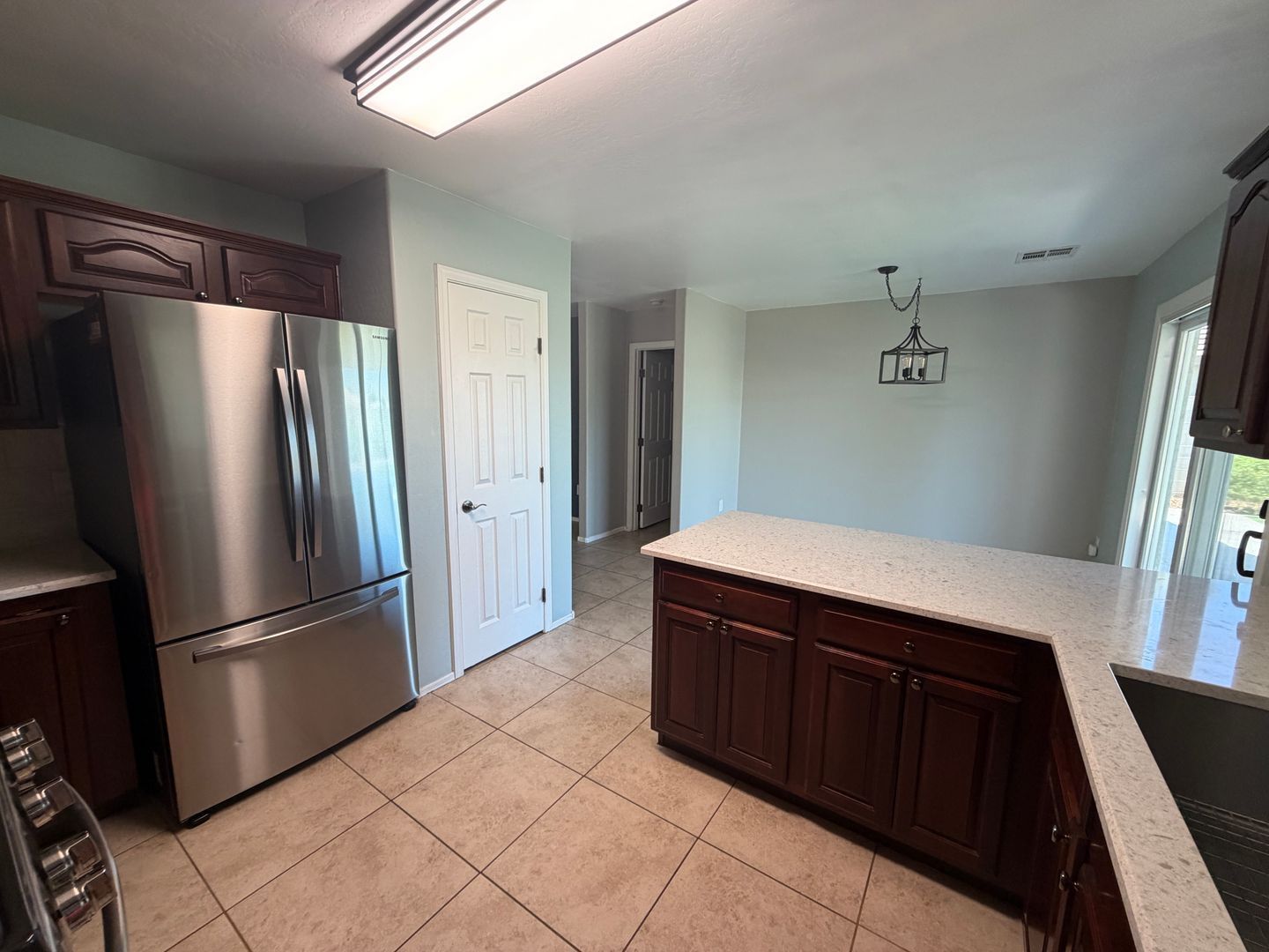 Unfurnished Charming 3-Bedroom Home in Avondale | Available for an Mid August Move-In! property image