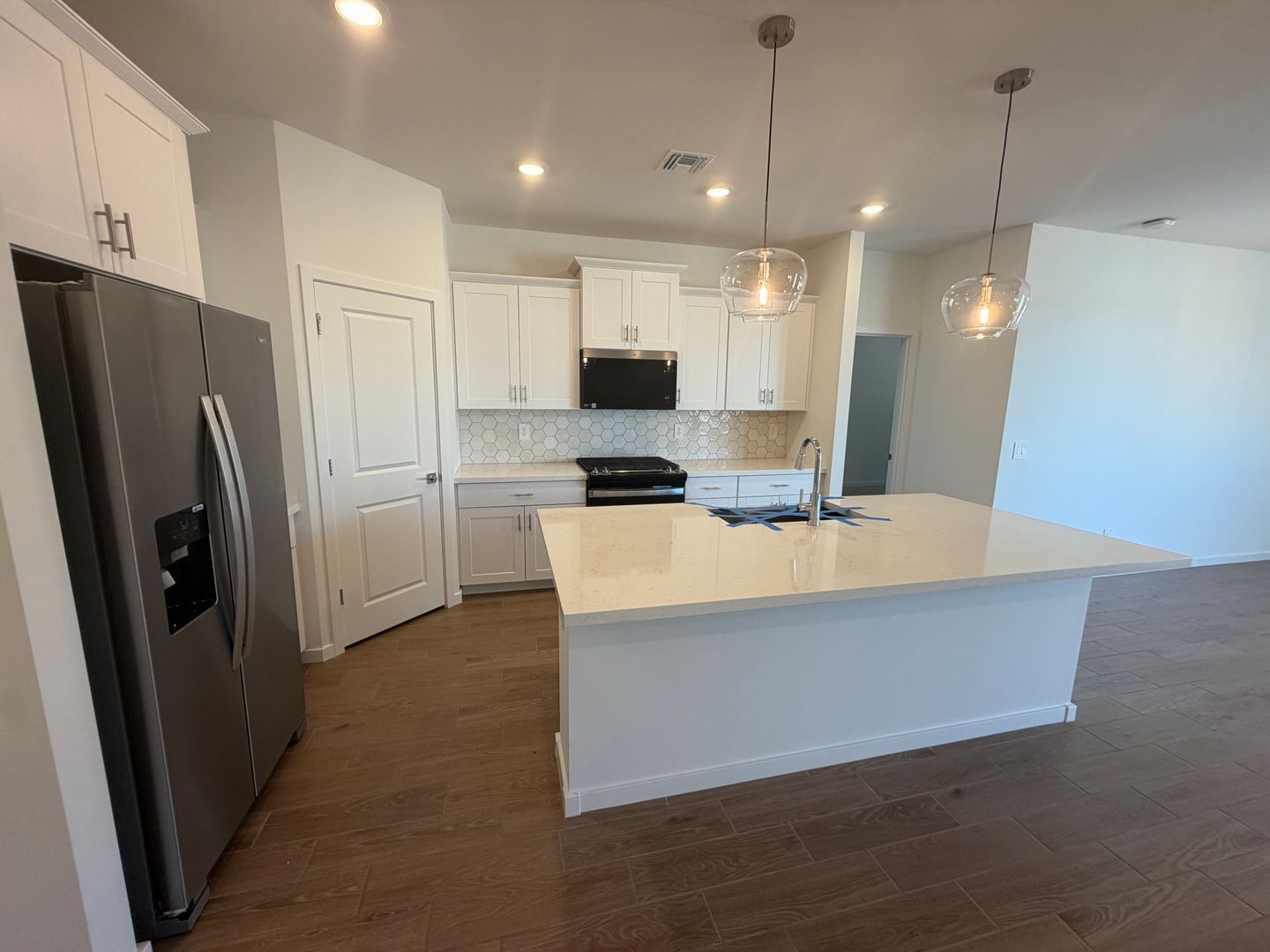 Brand-New Home in Surprise – Never Been Lived In! property image