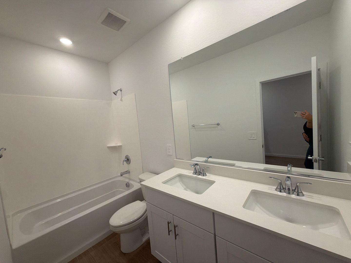 Brand-New Home in Surprise – Never Been Lived In! property image
