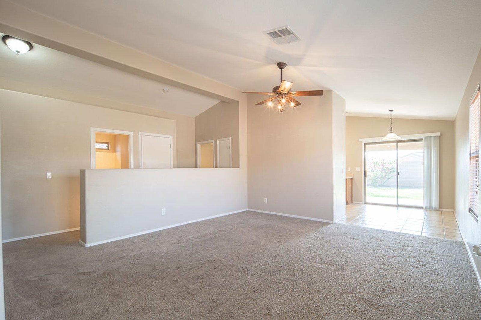 Beautiful 3bd/2ba home with RV Gate property image