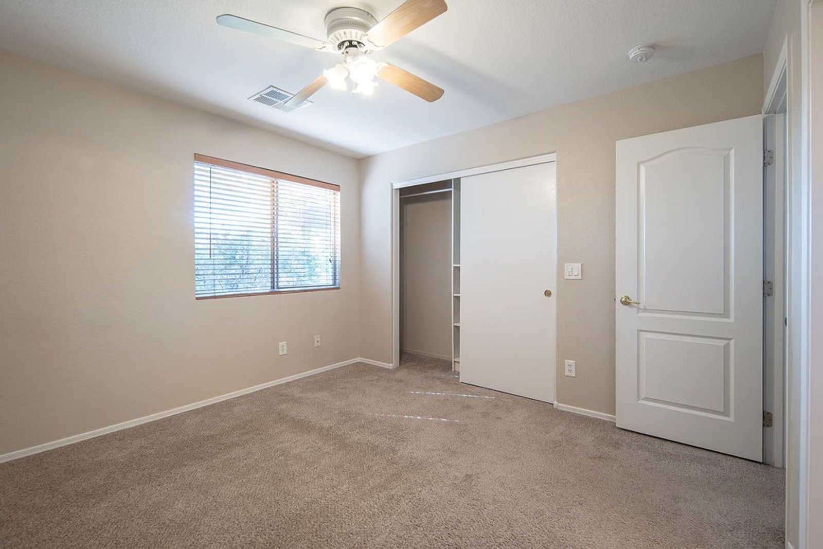 Beautiful 3bd/2ba home with RV Gate property image