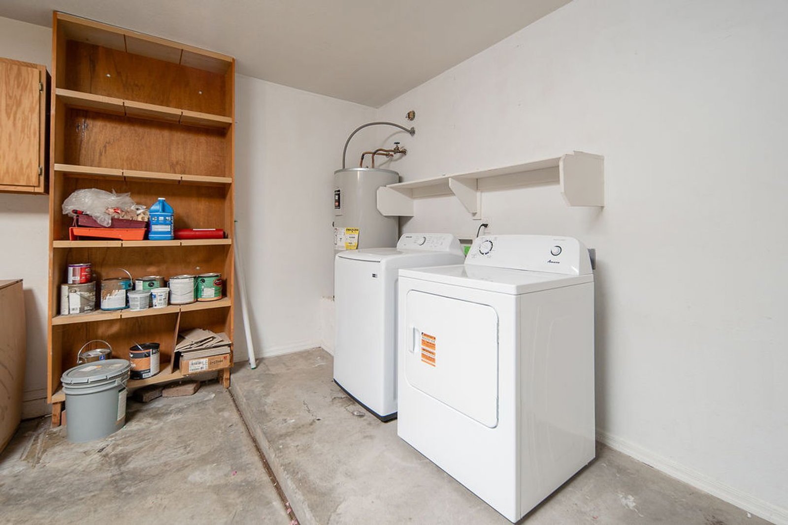 Beautiful 3bd/2ba home with RV Gate property image