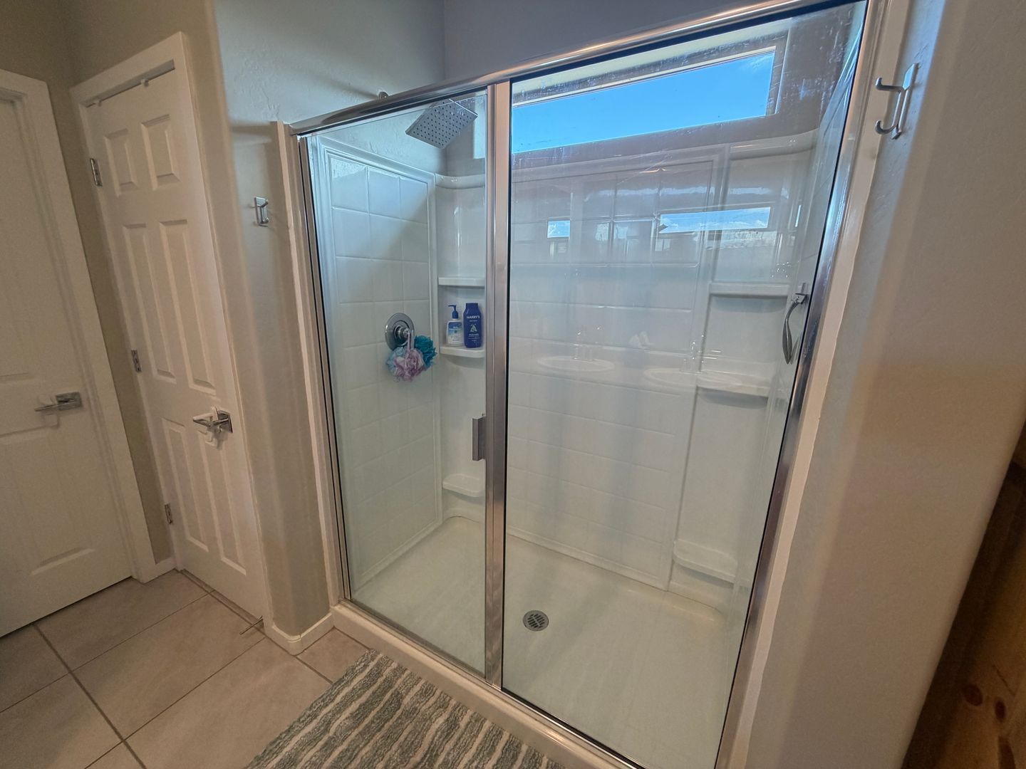 Beautiful 3 bedroom / 3 Bath Coming Soon in Verrado! Available early December property image