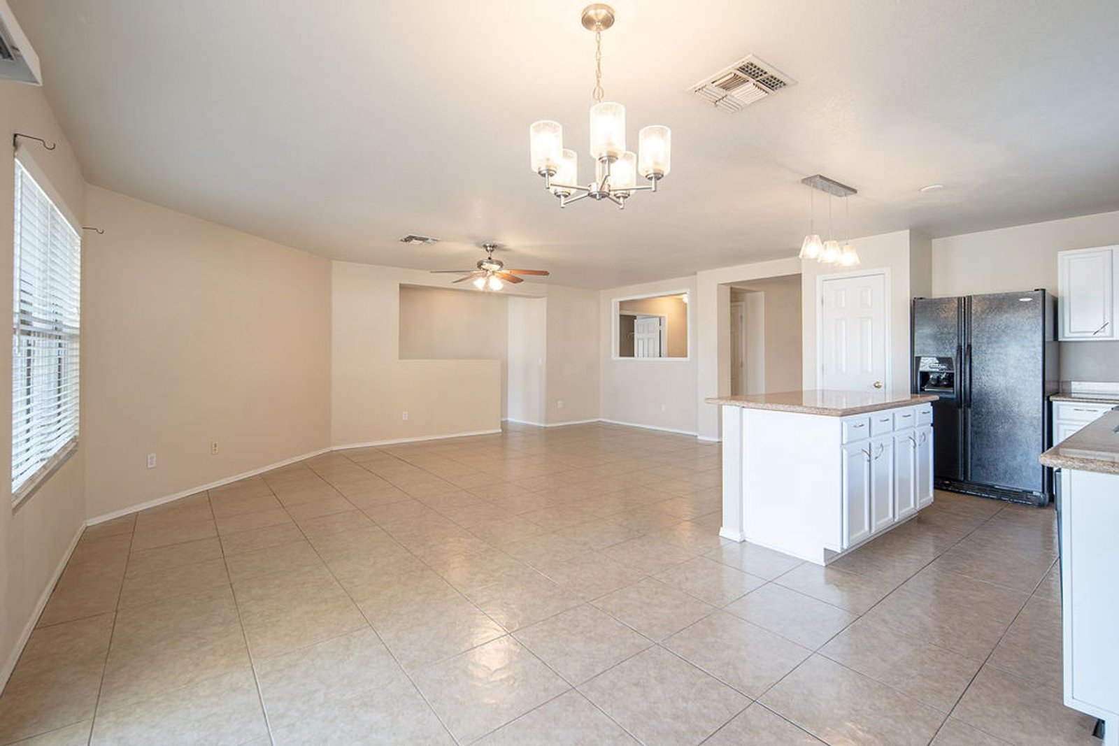 3 bedroom 2 bath home in Greenway Parc is available Early October! property image