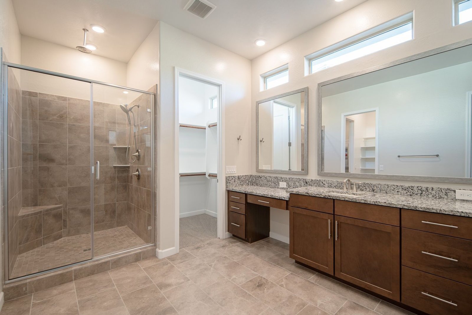 Modern 4-Bedroom 2.5 Bath Home with Private Pool and a 4 car tandem garage in Buckeye! property image