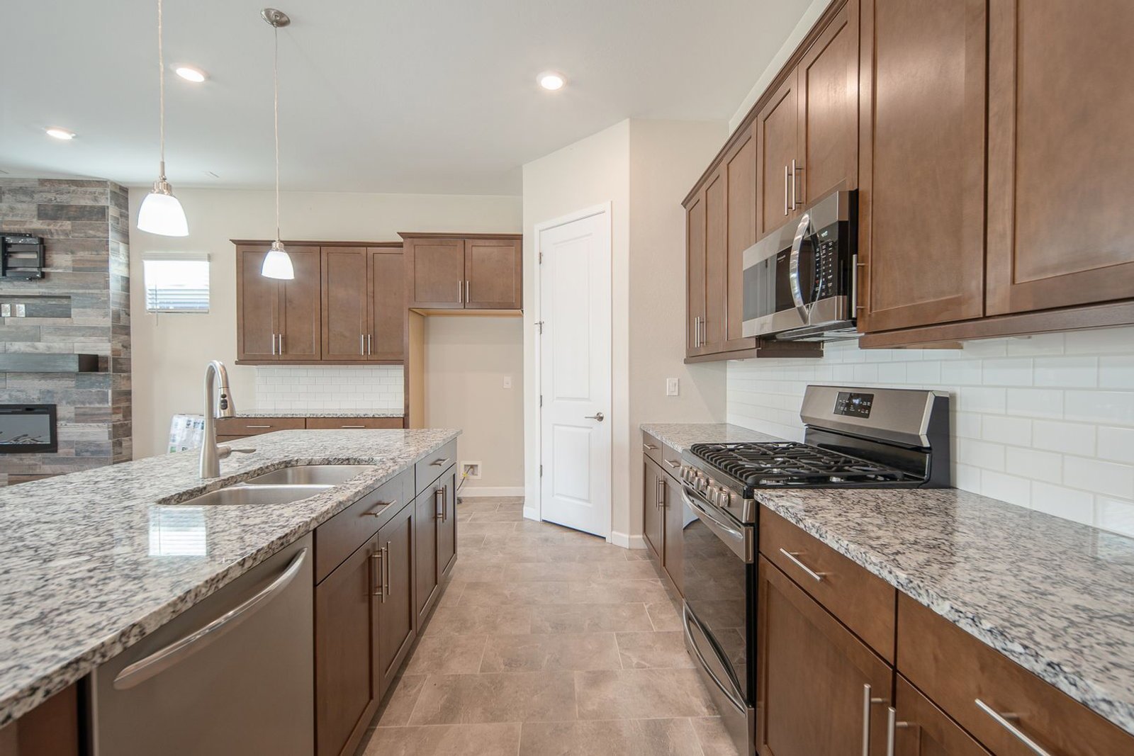 Modern 4-Bedroom 2.5 Bath Home with Private Pool and a 4 car tandem garage in Buckeye! property image