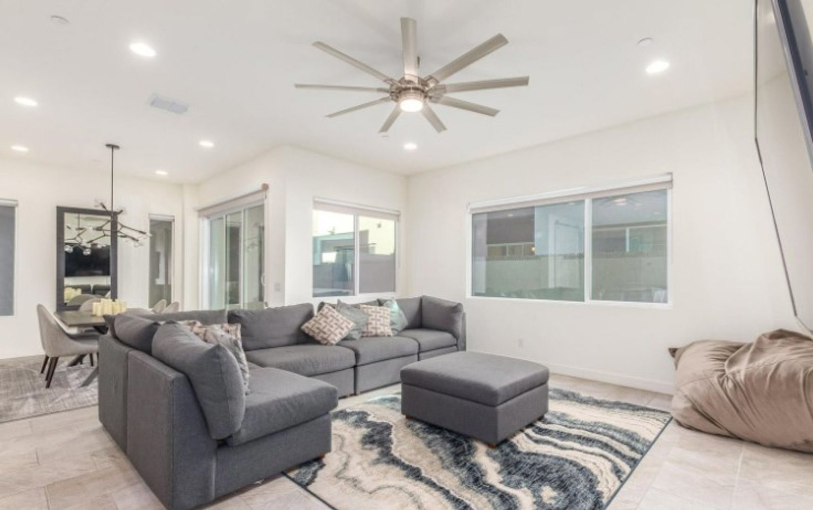 FURNISHED/UNFURNISHED - Incredible Rooftop 3 bedroom / 2.5 bathroom home in the heart of Scottsdale !!! property image