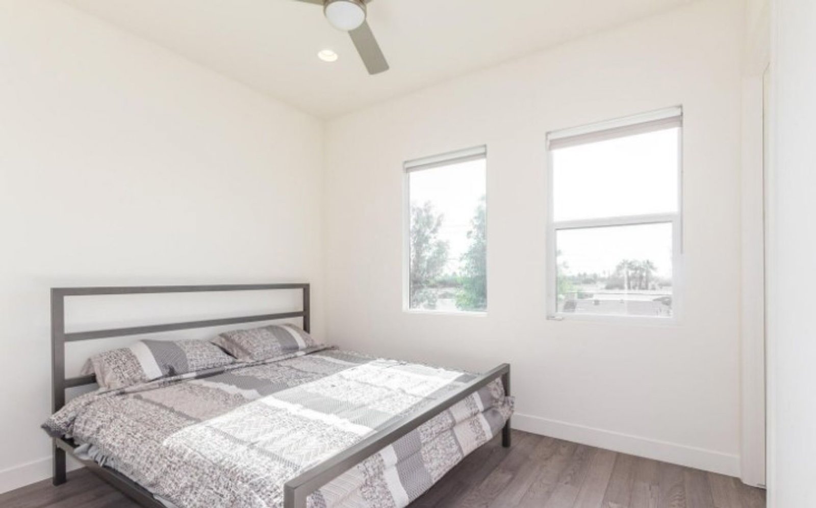 FURNISHED/UNFURNISHED - Incredible Rooftop 3 bedroom / 2.5 bathroom home in the heart of Scottsdale !!! property image