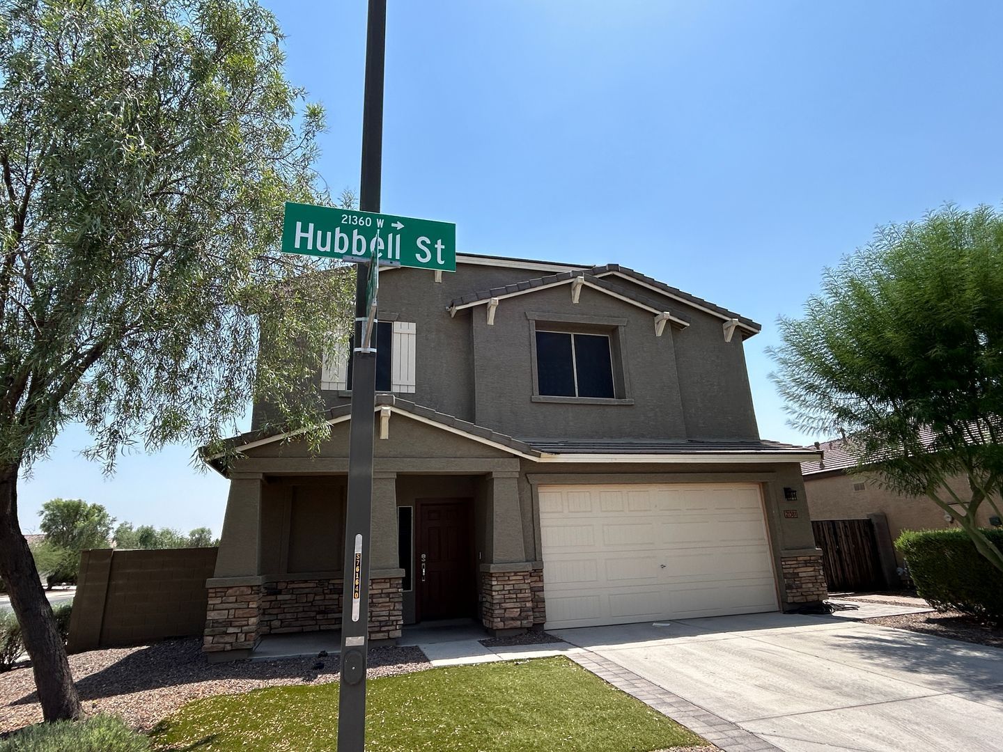 Beautiful Sienna Hills (4 bedroom/2.5 baths) home ready for early October Move In! property image