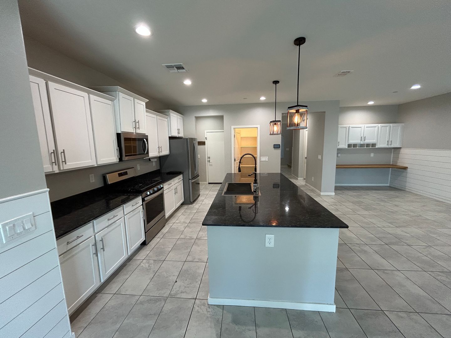 Beautiful Sienna Hills (4 bedroom/2.5 baths) home ready for early October Move In! property image