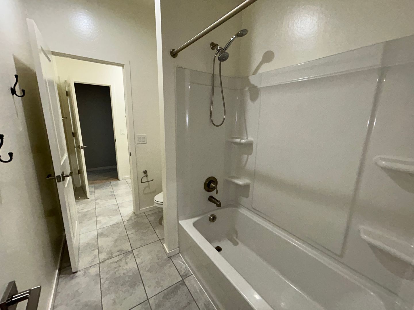 Beautiful Sienna Hills (4 bedroom/2.5 baths) home ready for early October Move In! property image