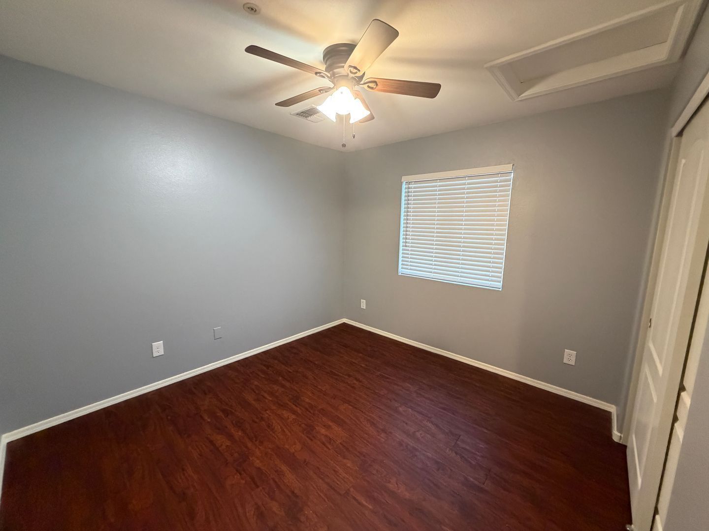 Beautiful Scottsdale Home with Pool & Landscaping Included! Mid September move in property image
