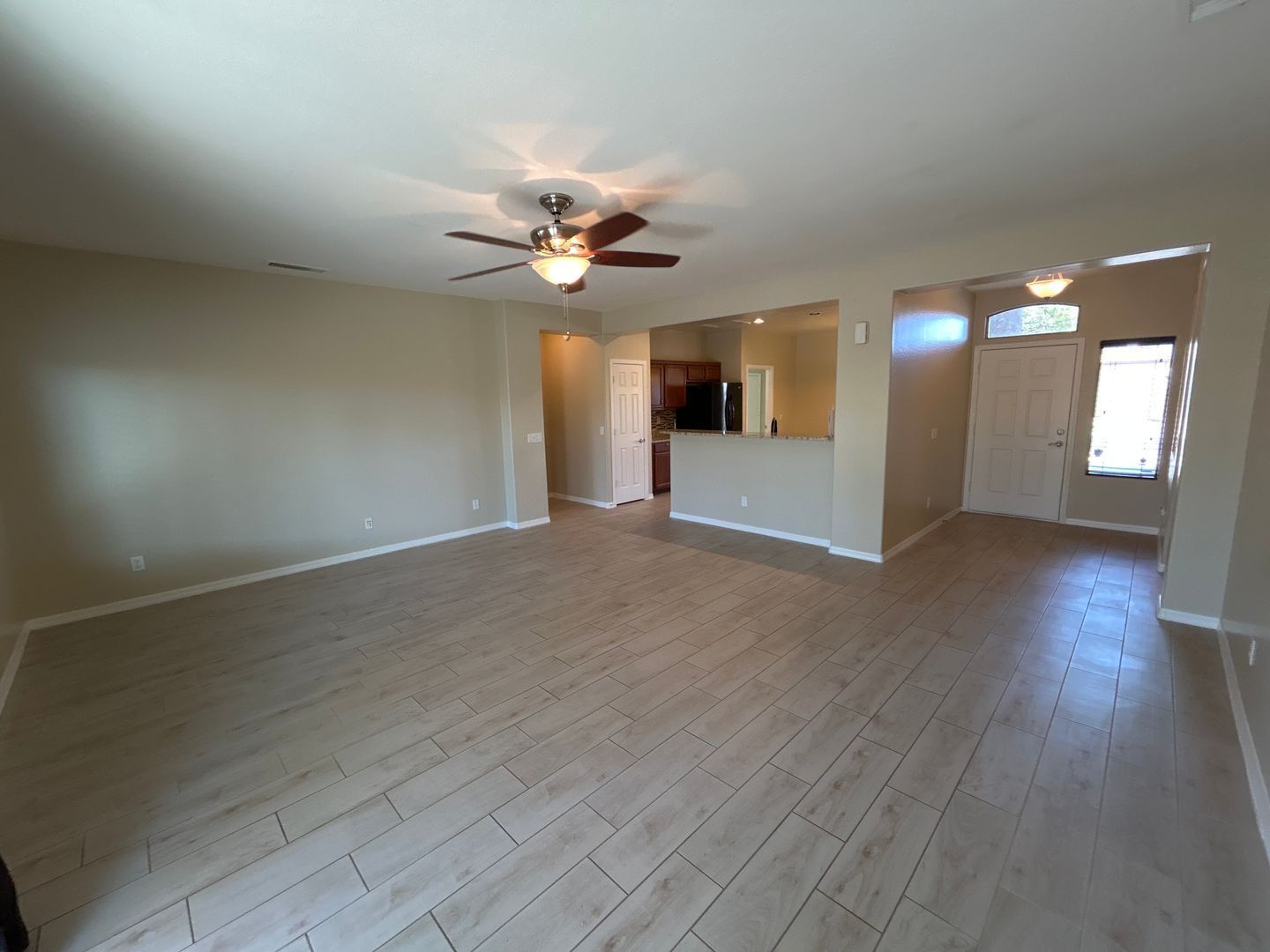 Wonderful - 3 bedroom / 2 bathroom home in Sunset Vista property image