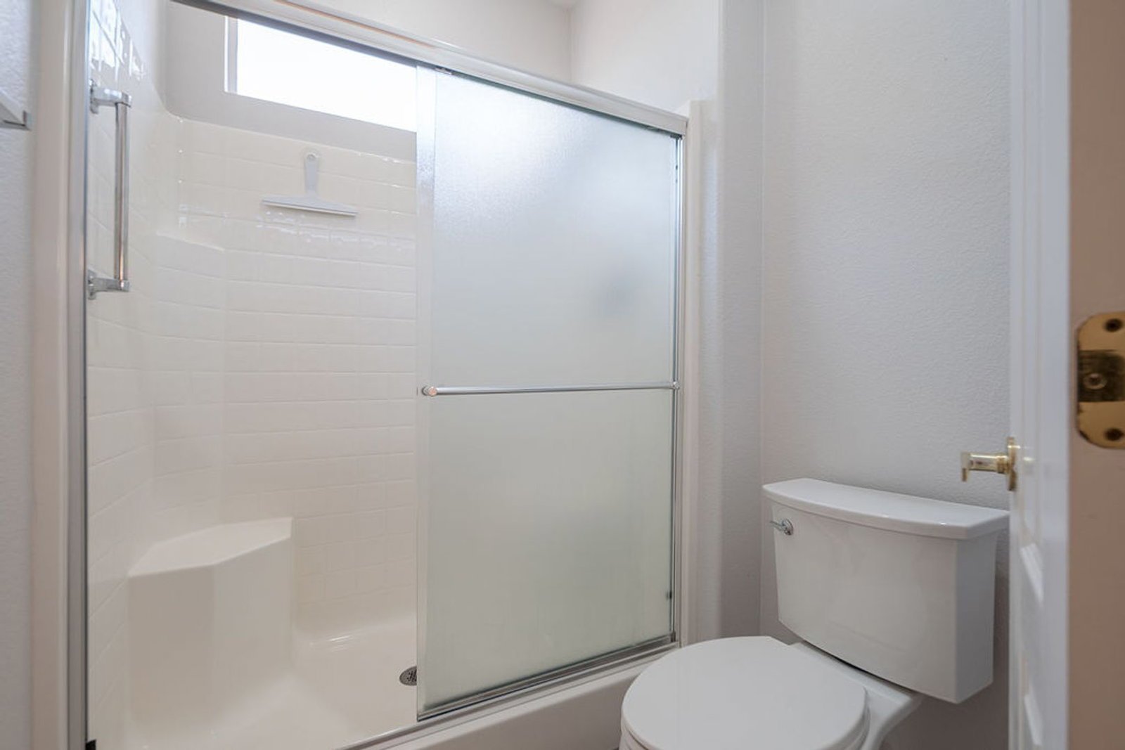 Nicely updated home in The Grand (2 bedroom/2 bathroom) ready for immediate move-in property image