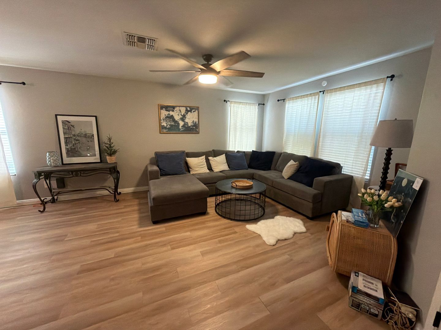 Flexible Furnished or Unfurnished 5 Bed 3 Bath Rental with Solar! Available now property image