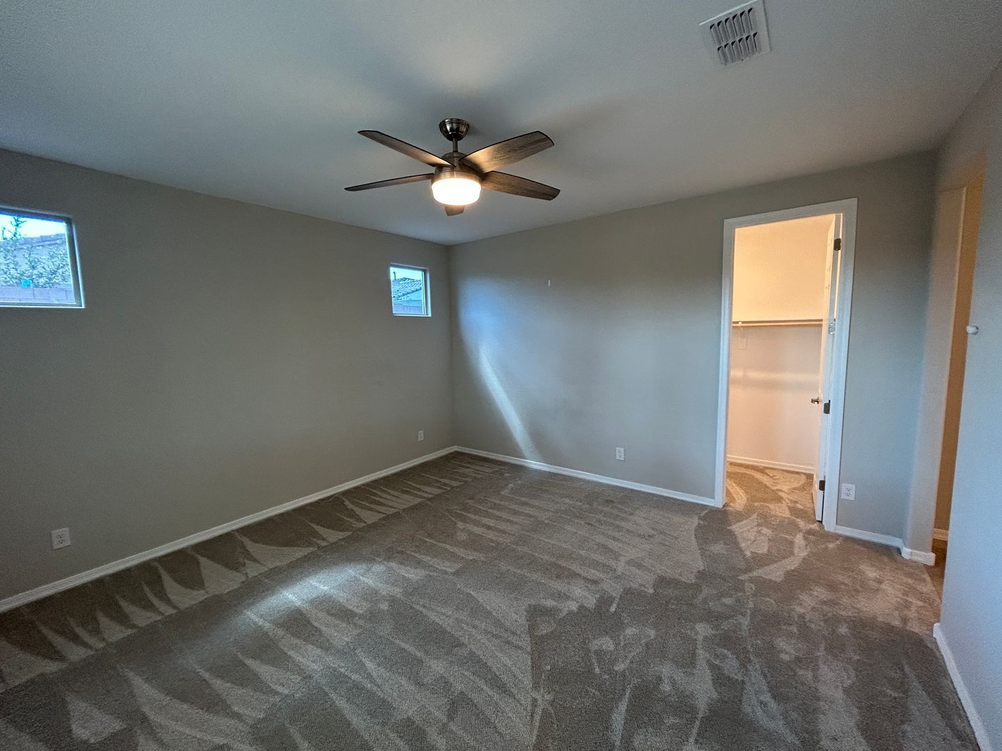 Beautiful Home built in 2023, 3 bedrooms / 3 bathrooms- Available early November property image