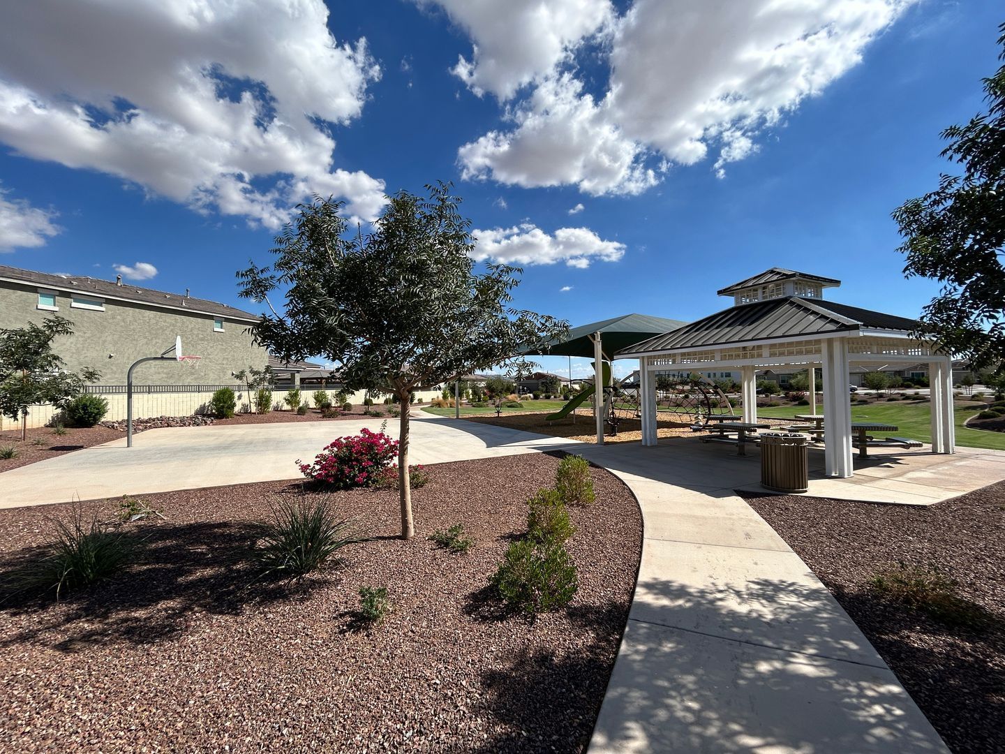 Beautiful Home built in 2023, 3 bedrooms / 3 bathrooms- Available early November property image