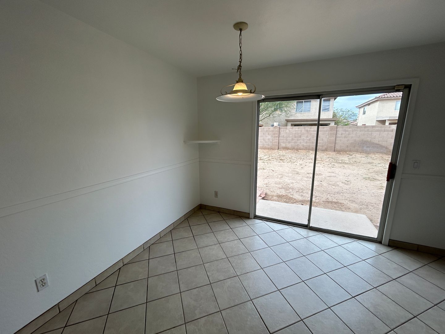 2 bedroom / 2 bathroom home located in El Mirage property image