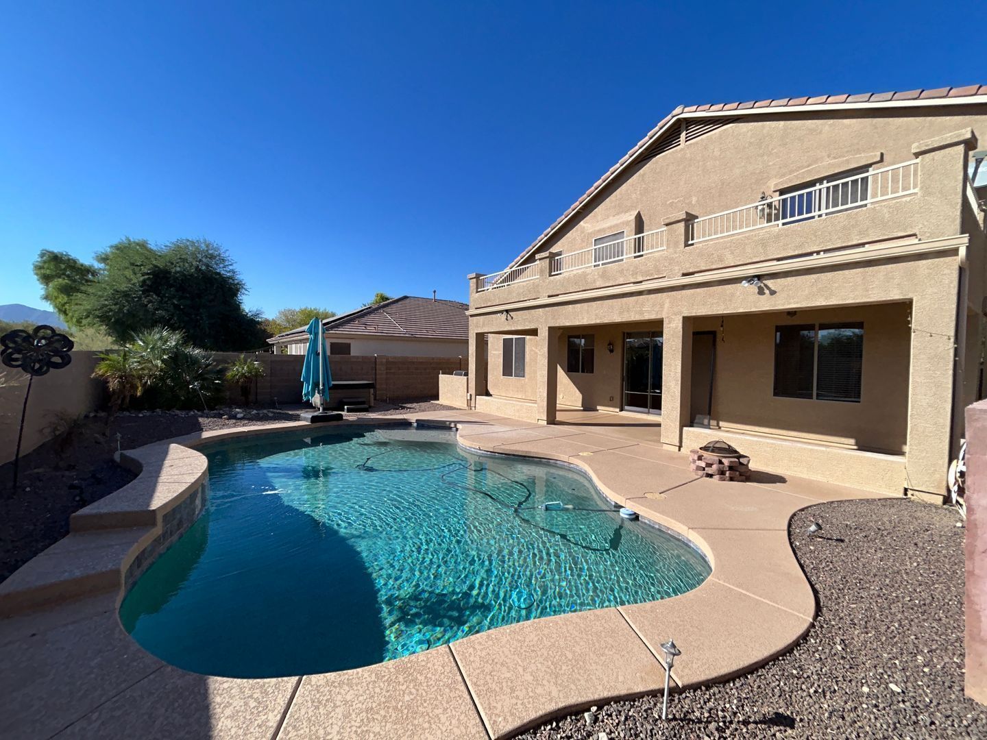Gorgeous 4 bed 3 bath with pool and spa in Cortessa! property image
