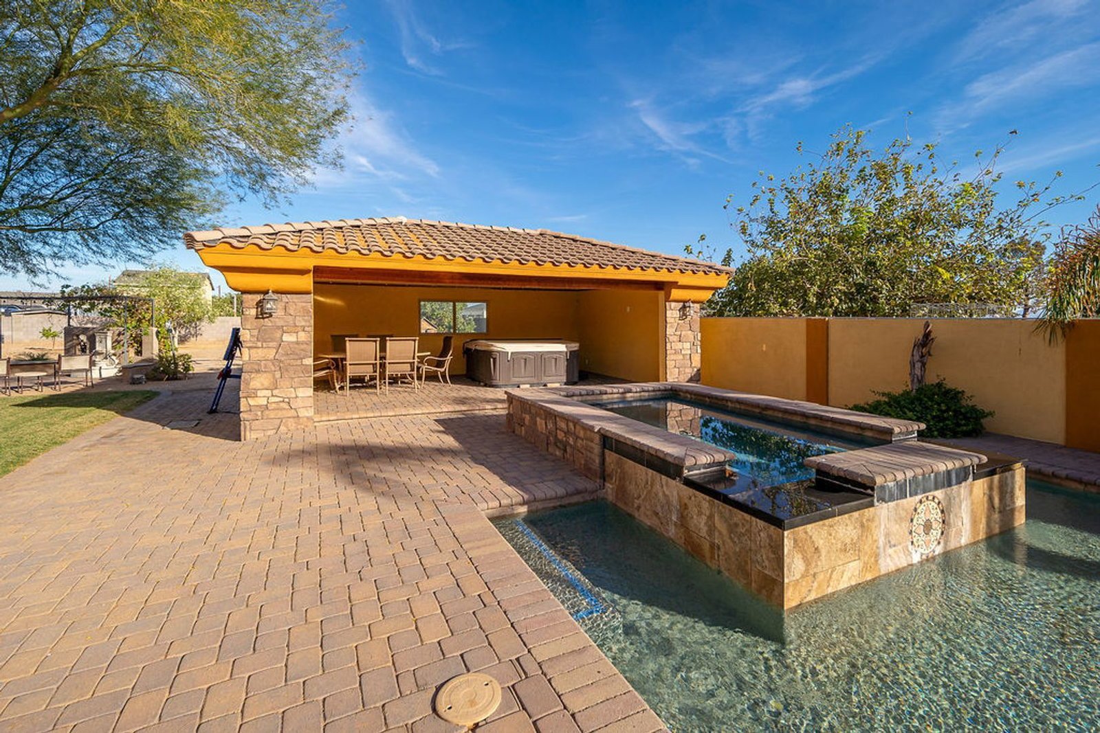 Furnished/Unfurnished 4 bedroom / 4.5 bathroom CUSTOM HOME available for Mid October move in! property image