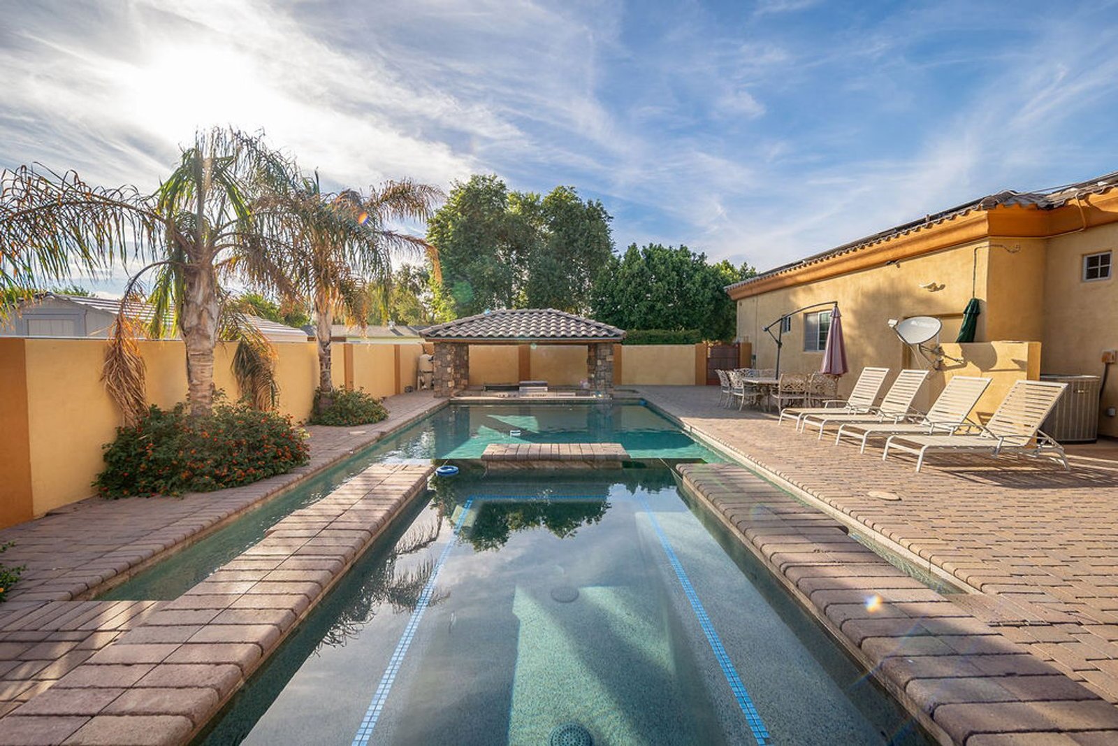 Furnished/Unfurnished 4 bedroom / 4.5 bathroom CUSTOM HOME available for Mid October move in! property image