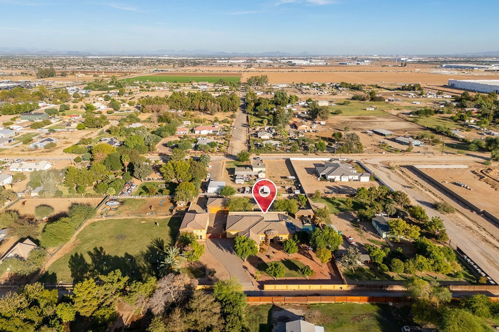 Furnished/Unfurnished 4 bedroom / 4.5 bathroom CUSTOM HOME available for Mid October move in! property image