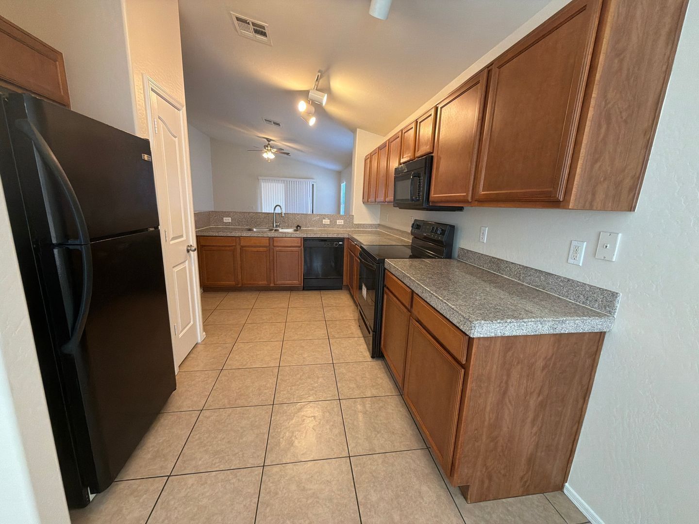 4 bedroom 2 bath home in Laveen Meadows is available for Early September move in! property image