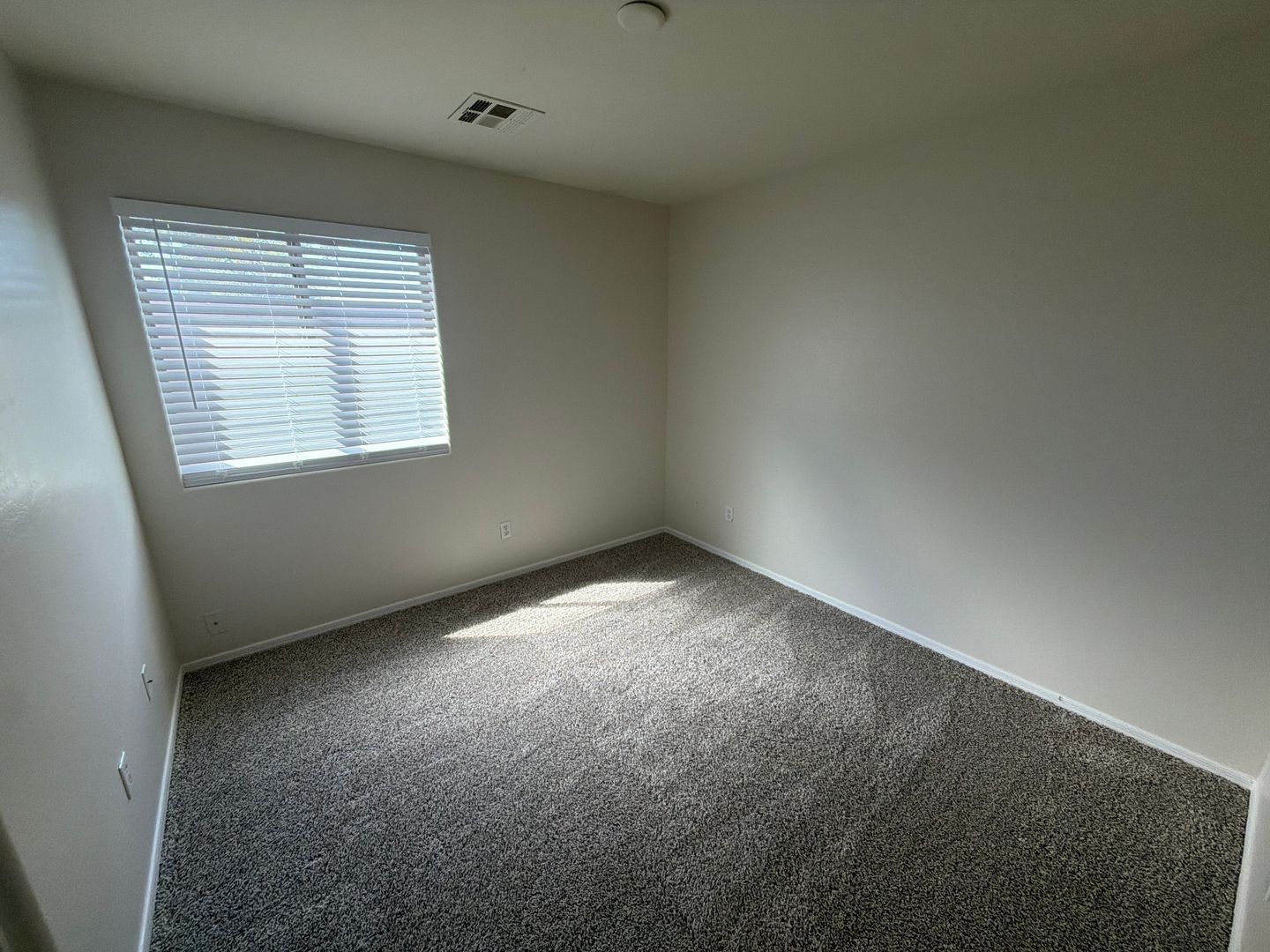 4 bedroom 2 bath home in Laveen Meadows is available for Early September move in! property image