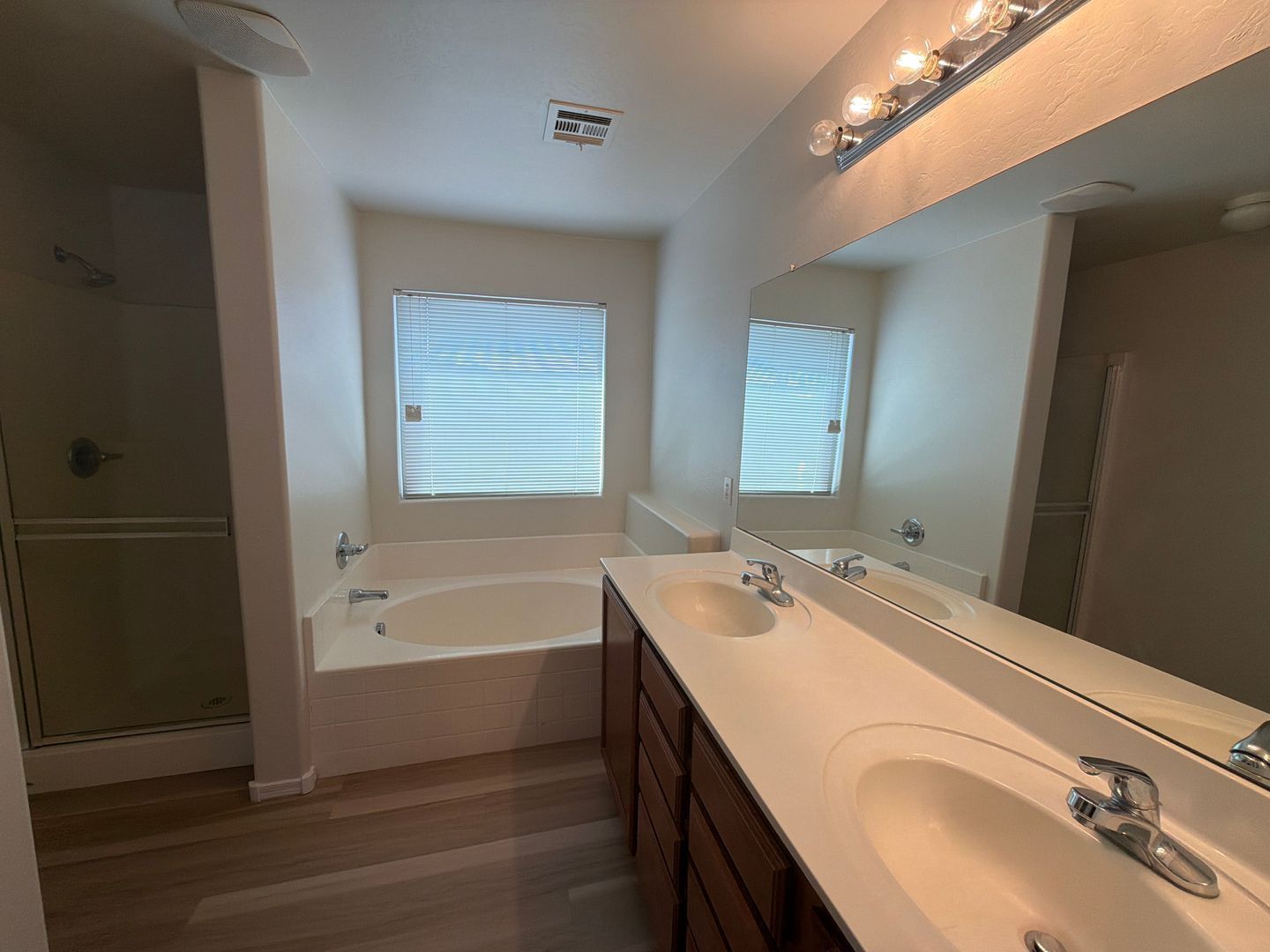 4 bedroom 2 bath home in Laveen Meadows is available for Early September move in! property image