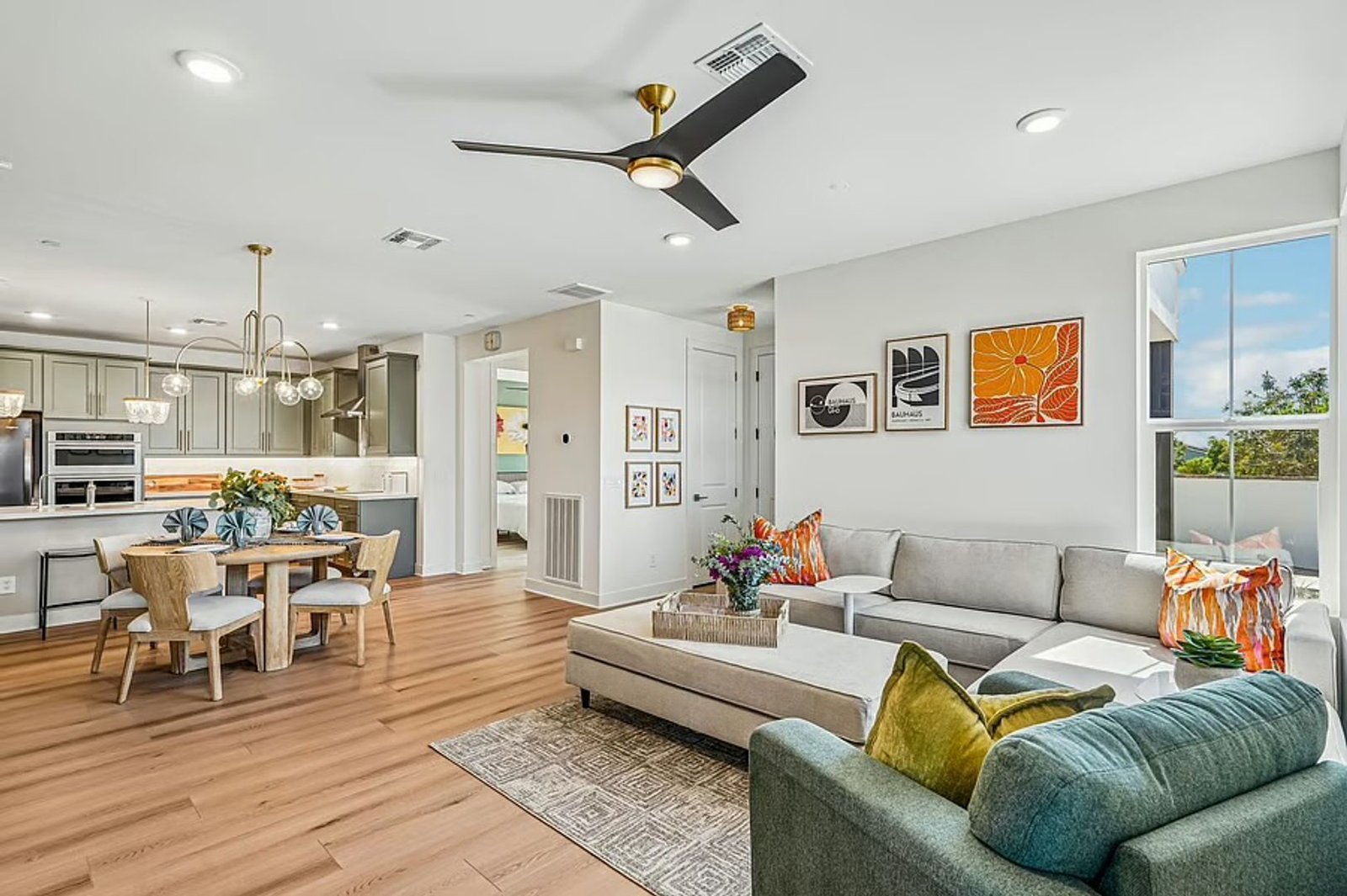 Stunning Sterling Grove Home – Furnished or Unfurnished for a negotiated price!! property image