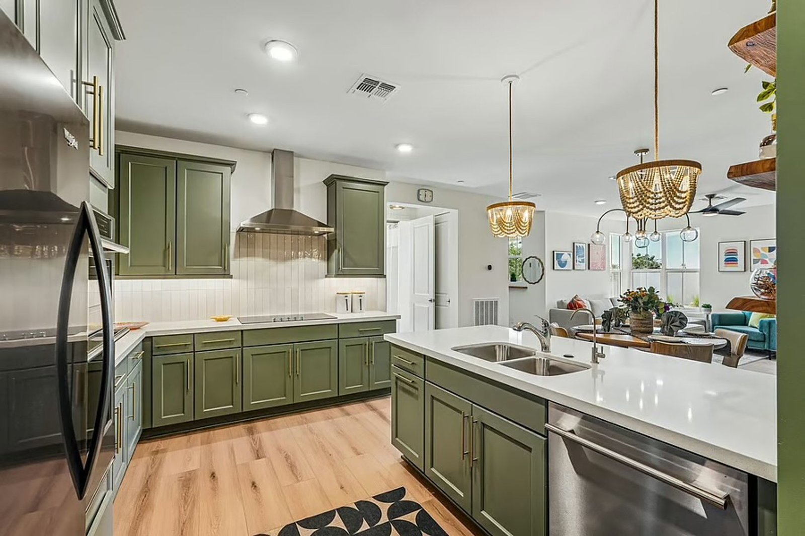 Stunning Sterling Grove Home – Furnished or Unfurnished for a negotiated price!! property image