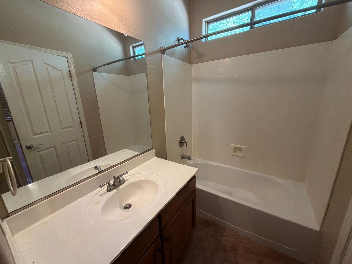 Spacious 3-Bedroom 3-Bath Home in Cortessa- Available now! property image