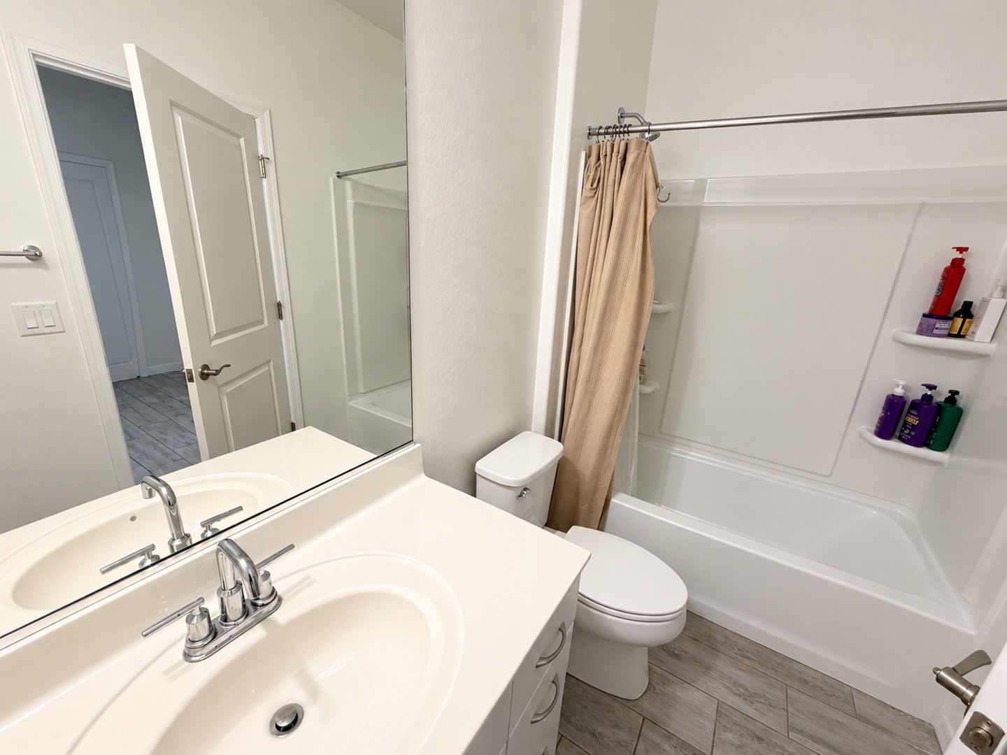 Spacious 4-Bedroom Home in Litchfield Park- Available Now! property image