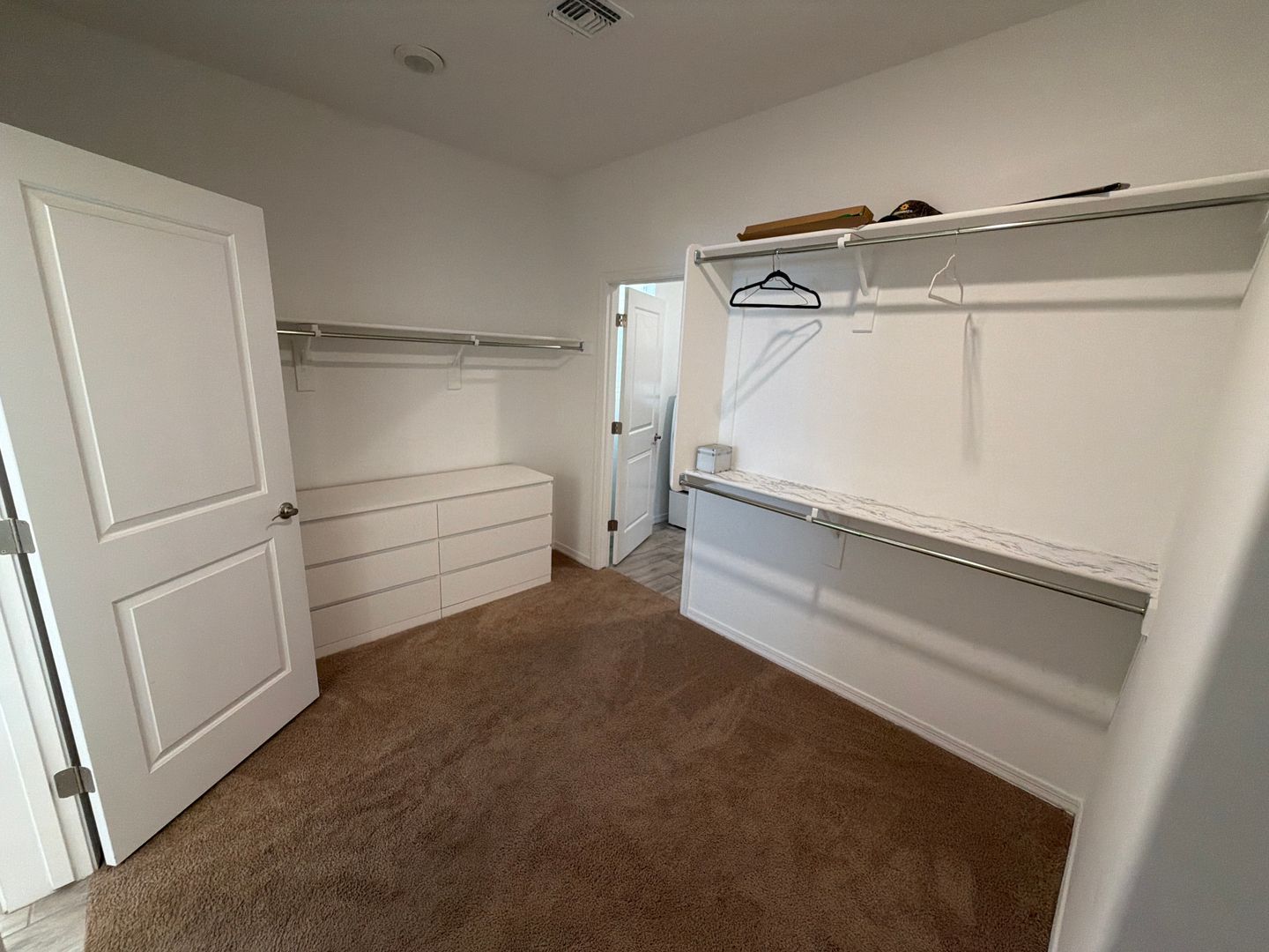 Spacious 4-Bedroom Home in Litchfield Park- Available Now! property image