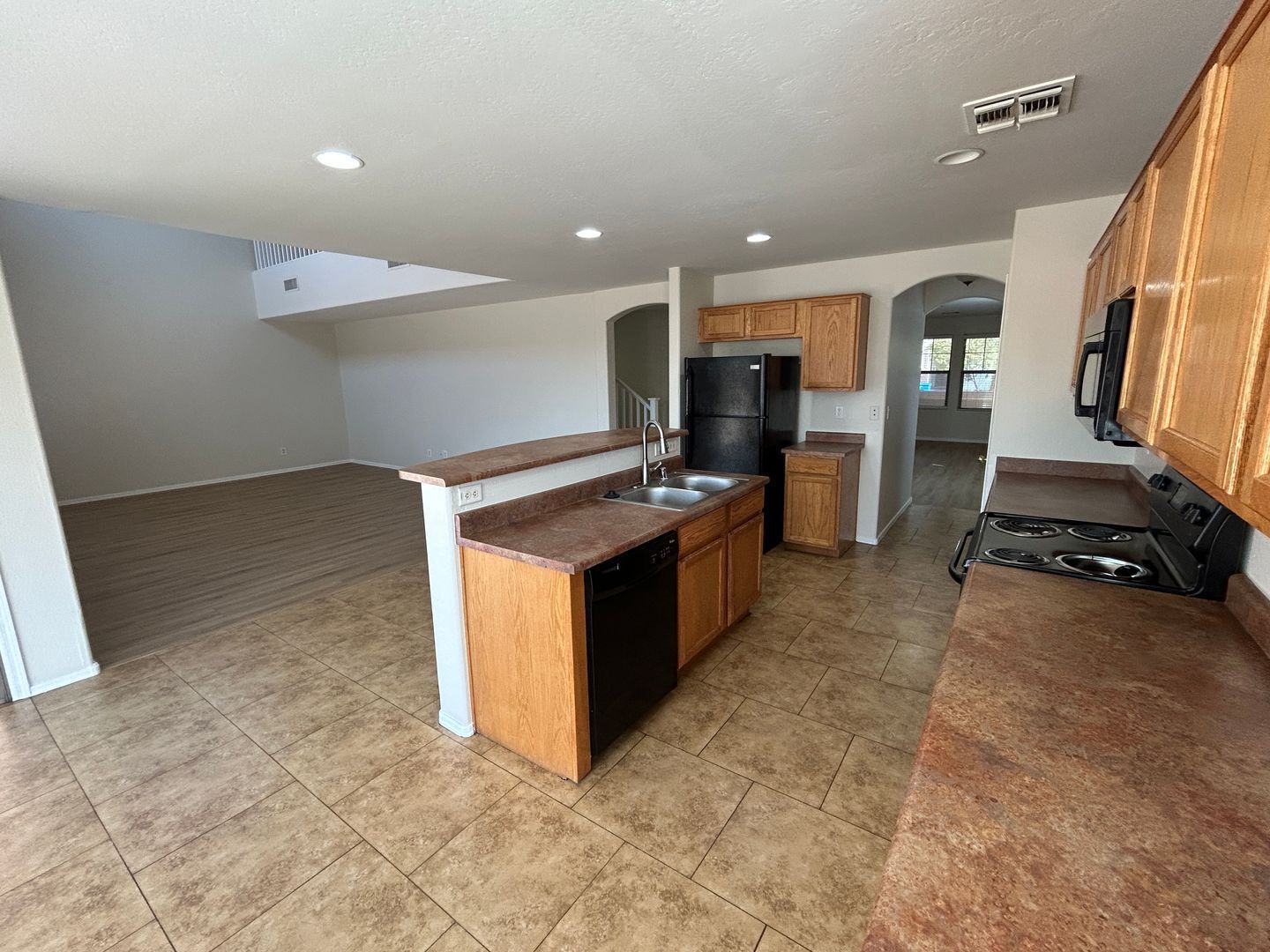 3 bedroom 2.5 bath home in Hurley Ranch ready early November property image