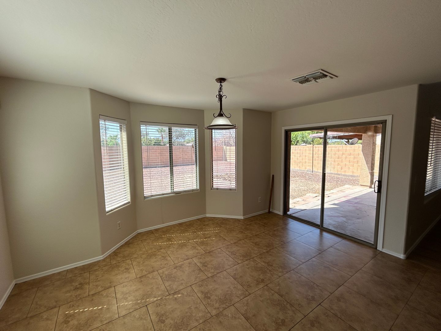 3 bedroom 2.5 bath home in Hurley Ranch ready early November property image