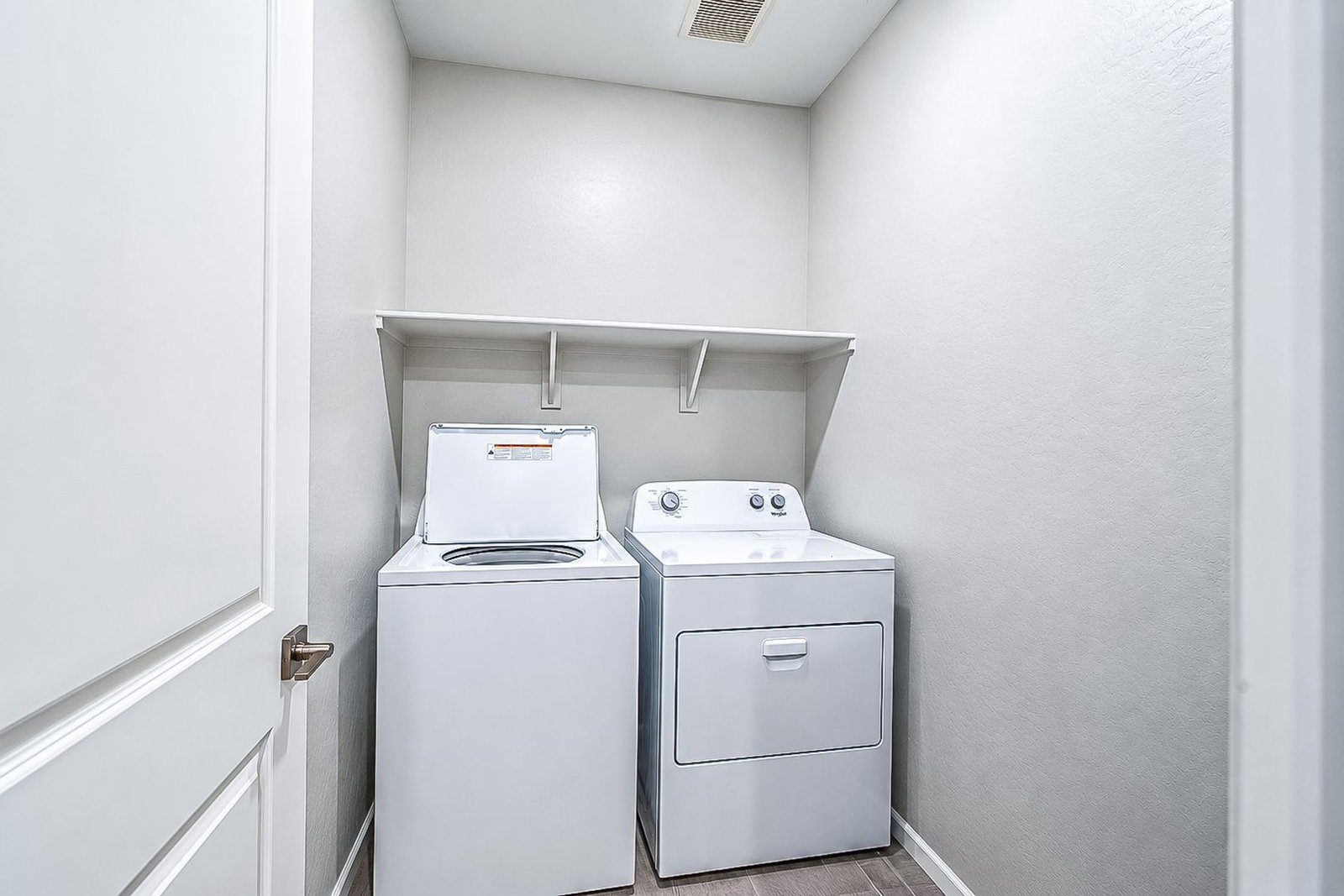 Beautiful Rental Home in Surprise- 4 Bed, 2 Bath property image