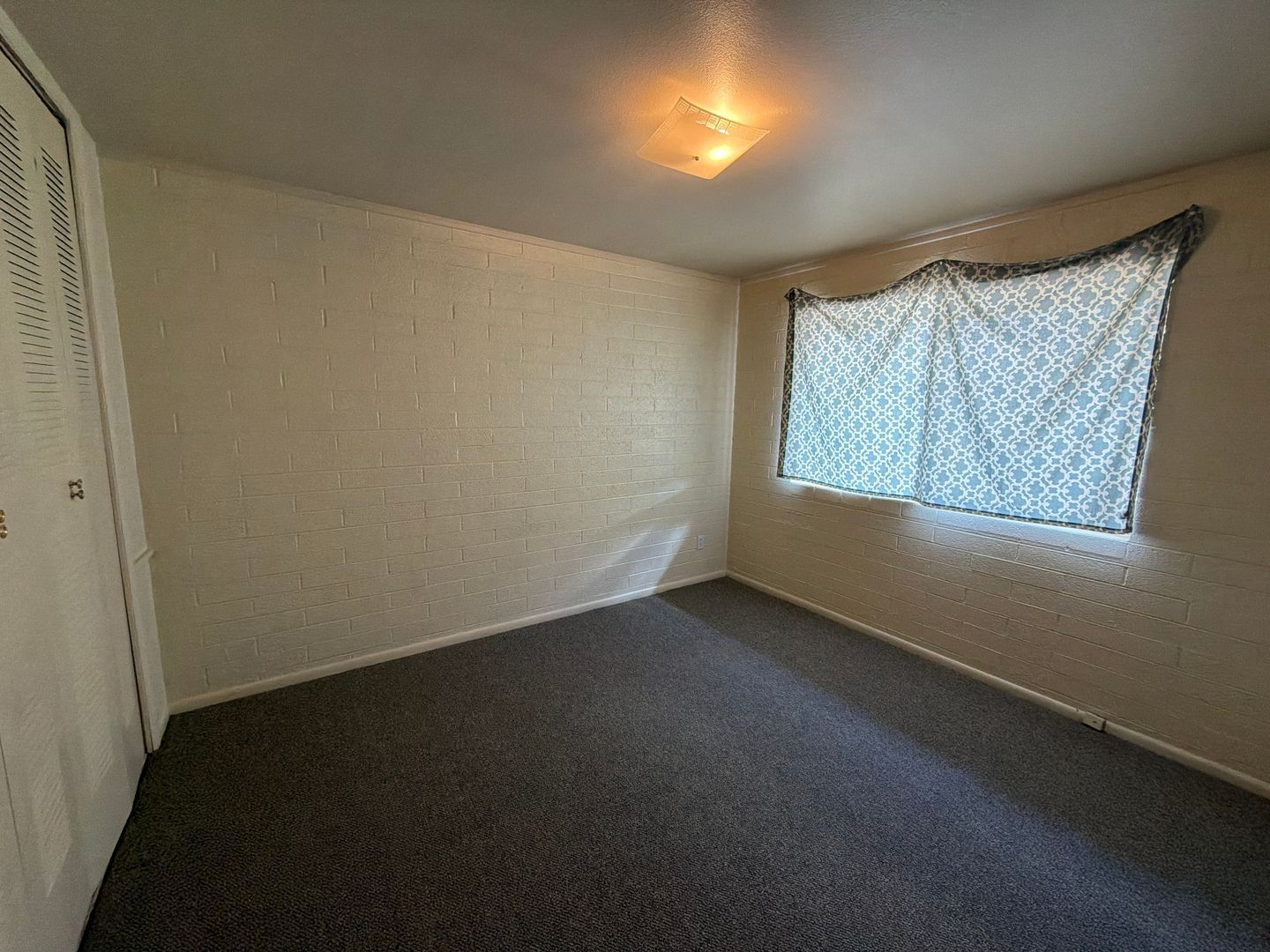 2-Bedroom Golf Course Home with Enclosed Sunroom! 55+ Community property image
